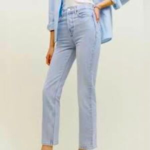 Reformation Cynthia Straight Jeans in Cloquet Wash